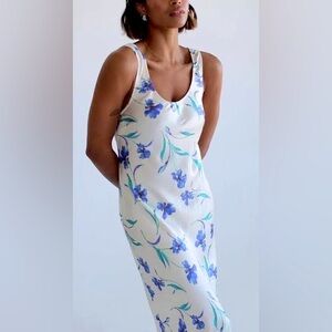 Rumored Market Maxi Dress Sleeping Lily Floral, Silky Floor Length Dress
